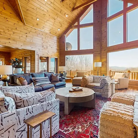 Villa Laurel Wood Cove